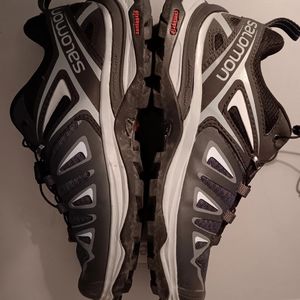 Salomon womens trail shoes